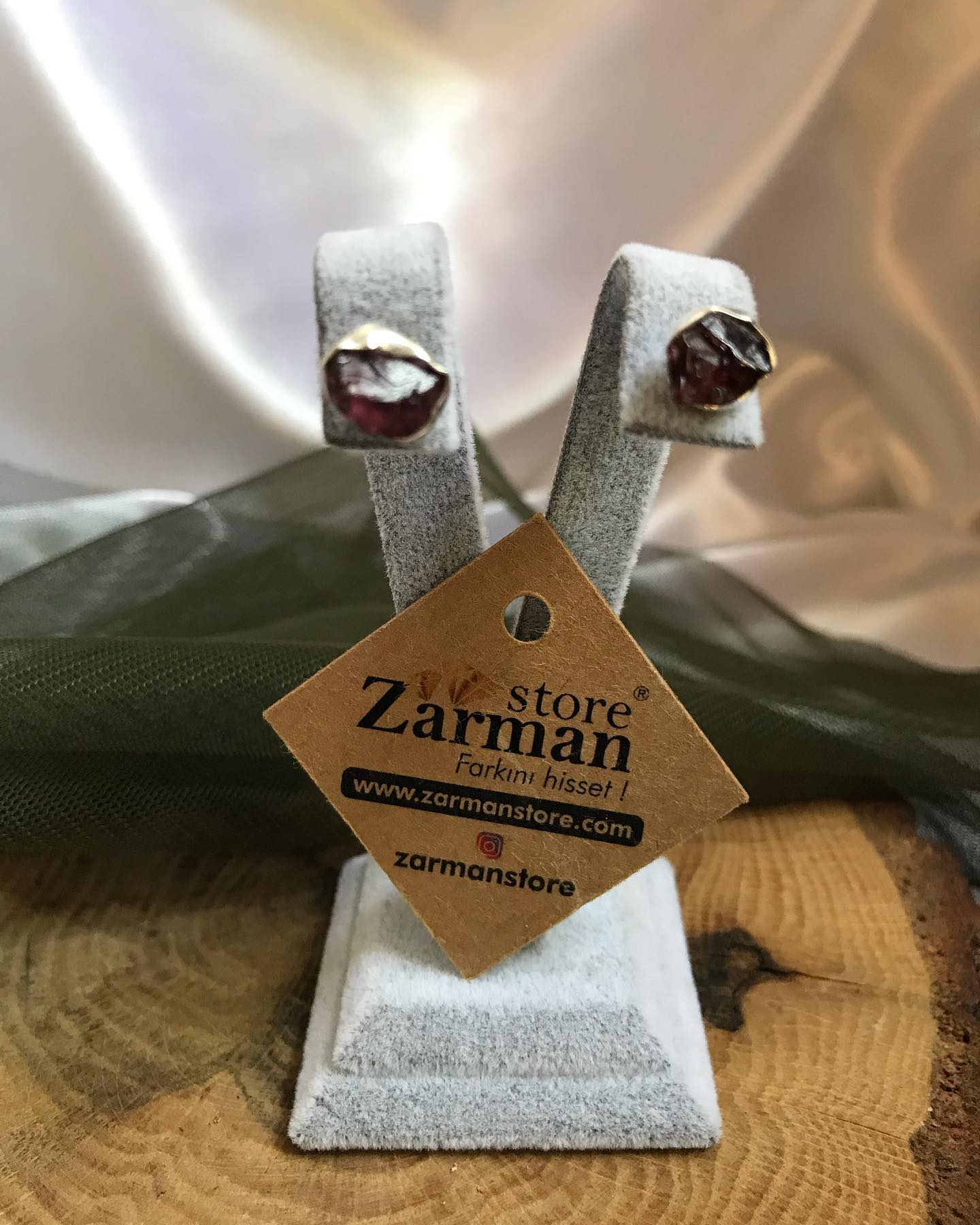 GRANAT (LAL) HAM DOĞALTAŞ KÜPE